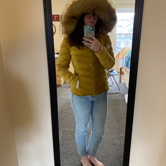 Coalition LA Reversible Coat Faux Fur Yellow Pink - Picture 4 of 4